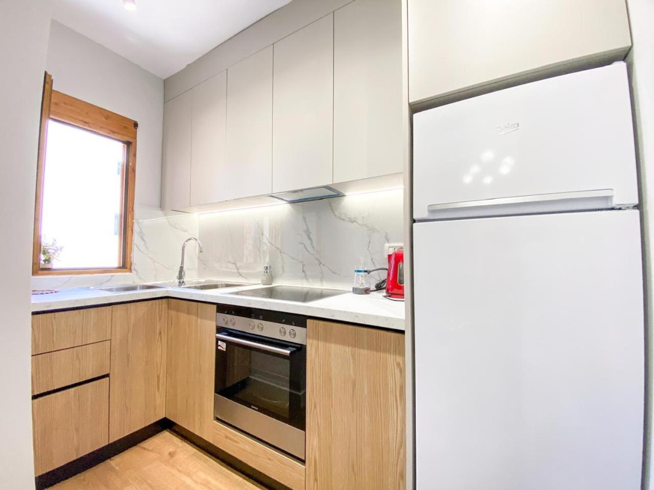 Block Inn Apartments Тирана Екстериор снимка