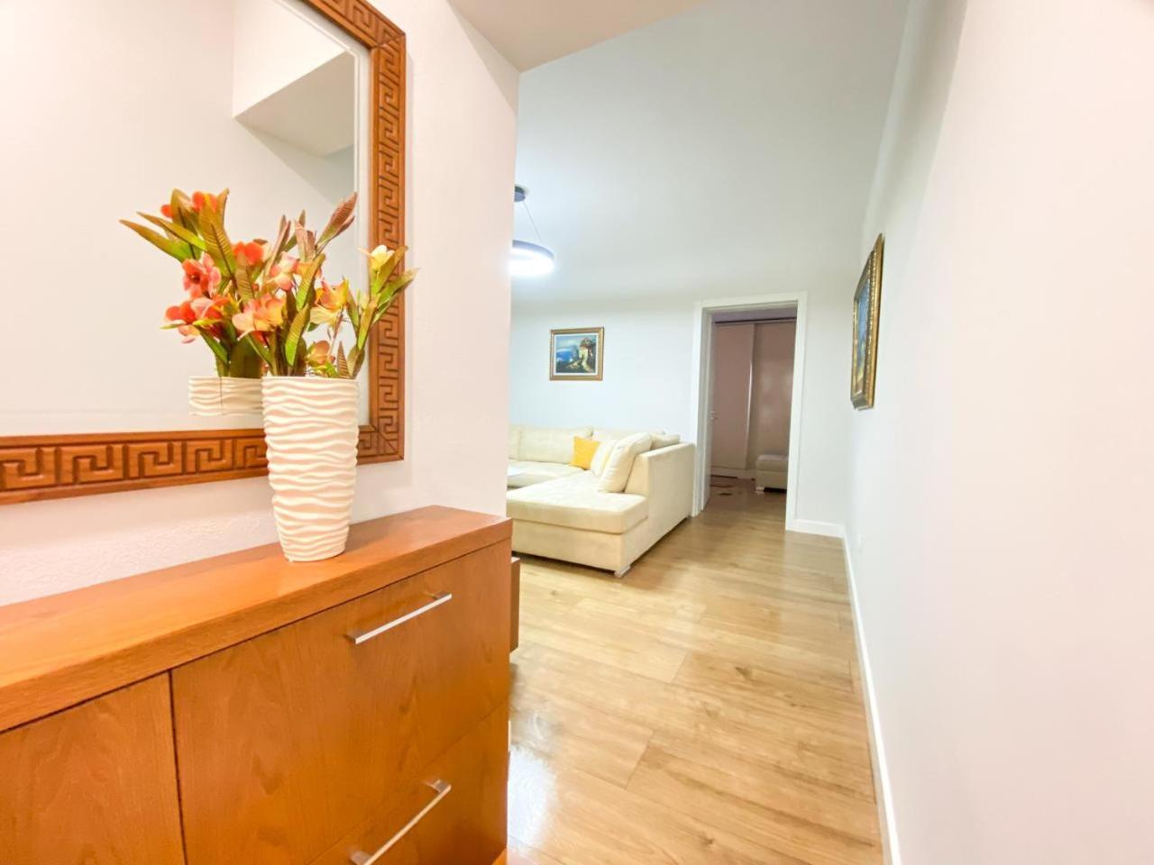 Block Inn Apartments Тирана Екстериор снимка