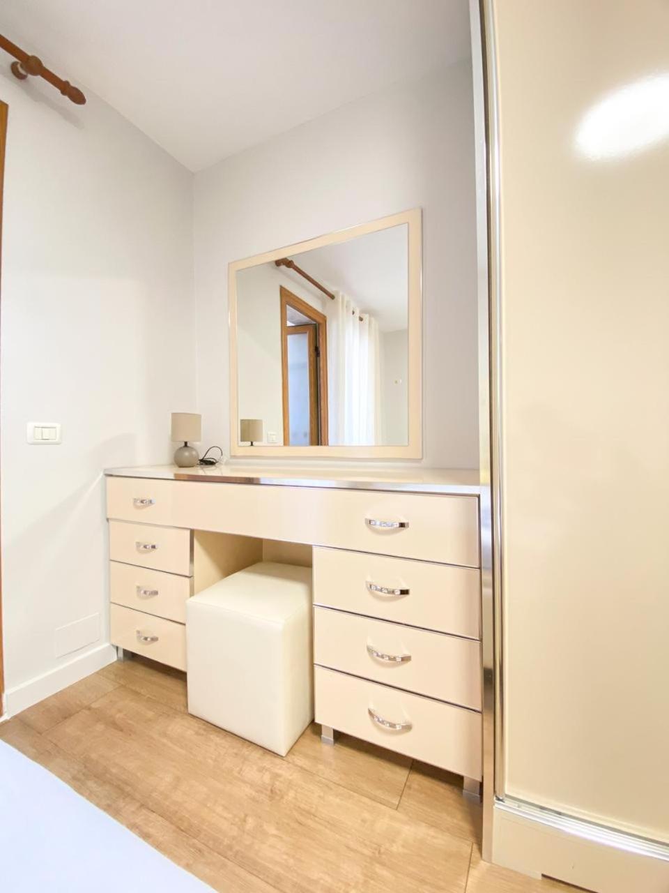 Block Inn Apartments Тирана Екстериор снимка